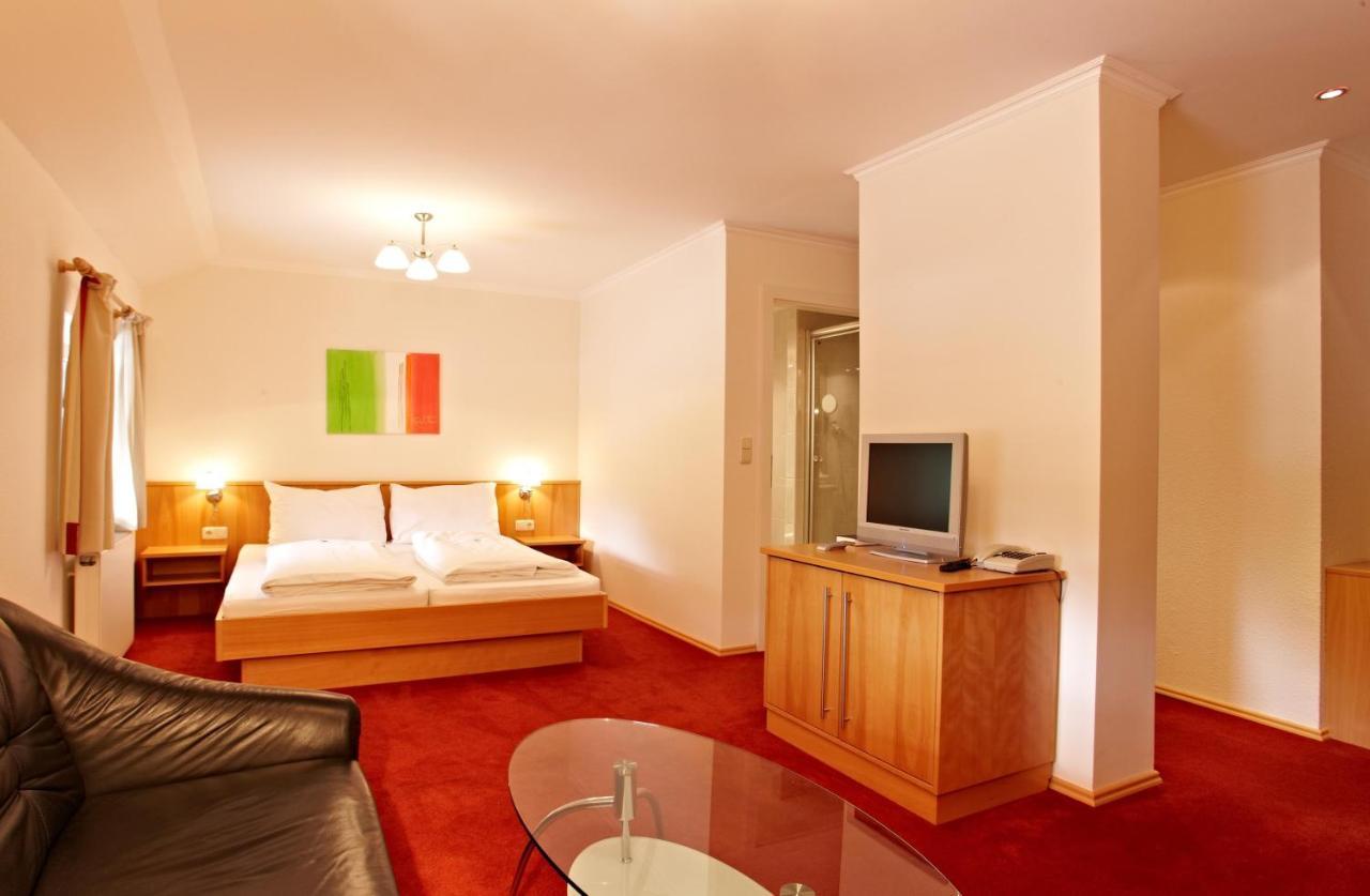 Gasthof Zum Hirschen Hotel Altaussee Quarto foto